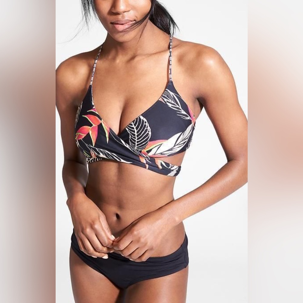 Athleta | Black | Tropical Print | Bikini Top | Wrap Bikini |Swimwear | Size M